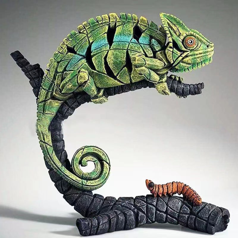 Contemporary Animal Sculptures In Home Fashion